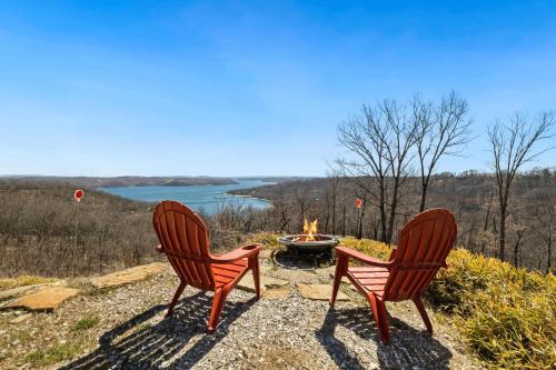 Lake Overlook-Gorgeous Beaver Lake Views-Game Room in Garfield