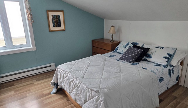Logement climatisé à deux pas Lac-St-Jean. in Roberval