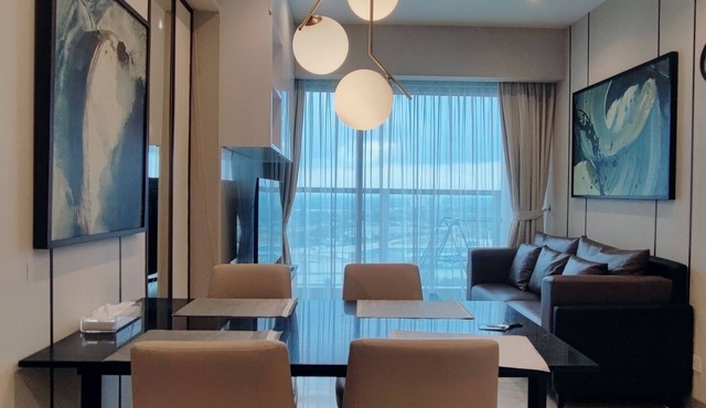 Luxurious 3-bedroom apartment in beautiful BSD. Stunning Views, Modern Amenities in Banten