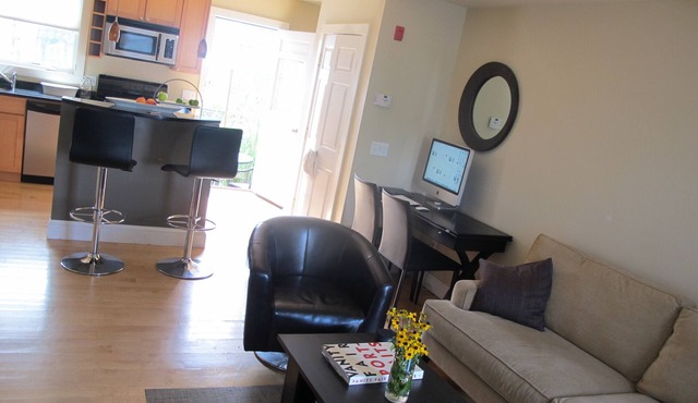 Luxury 2 Bedroom Vacation Rental near West End/1 Block from Beach in Provincetown