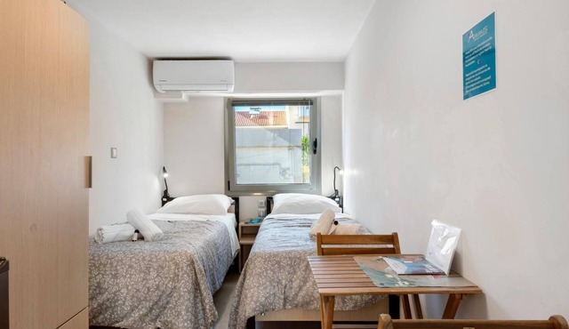 Near Athens airport (Studio 14²) Sea side Studio & shopping center of city in Artemis