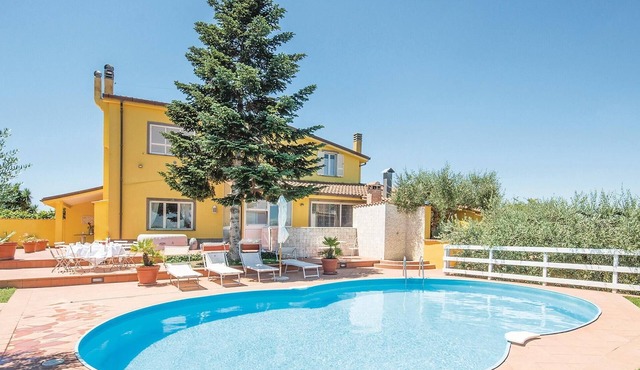 Pet friendly home in ROMA in ROMA