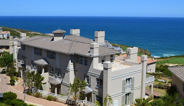 Pinnacle Point Golf Villa - 8.2 (Golf Safari SA) in Mossel Bay