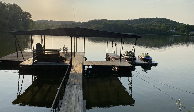 Private 42-Acre Lakefront Retreat w/Dock, Kayaks, Creek & Trails in Roach