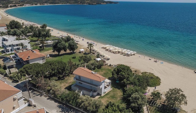 Proteus Beach Front Villa, Toroni in Toroni