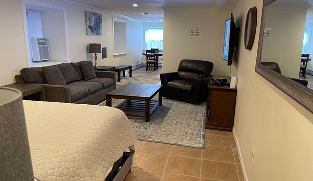 Quality Cribs 11-20 Spacious Basement Studio in Queens