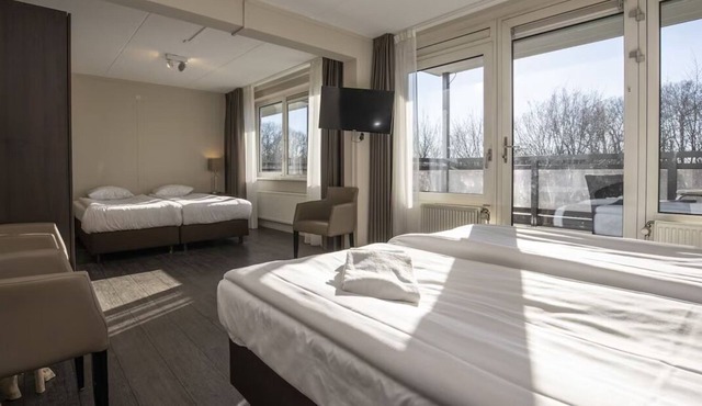 Relax in Luxury: Comfortable Room with Garden Views in Ellecom in Ellecom
