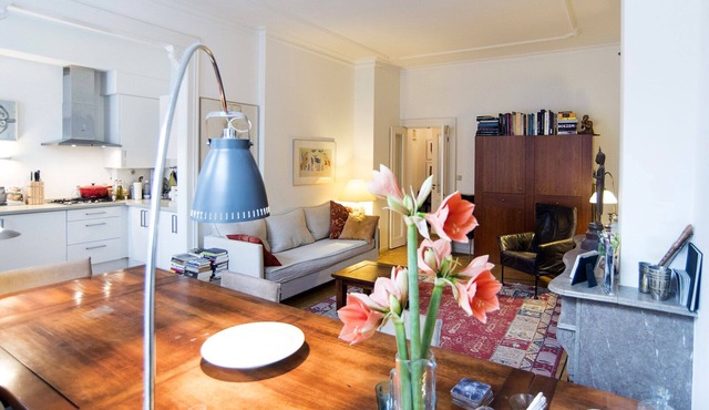 Romantic, luxurious, situated near the cultural highlights of Amsterdam in Amsterdam