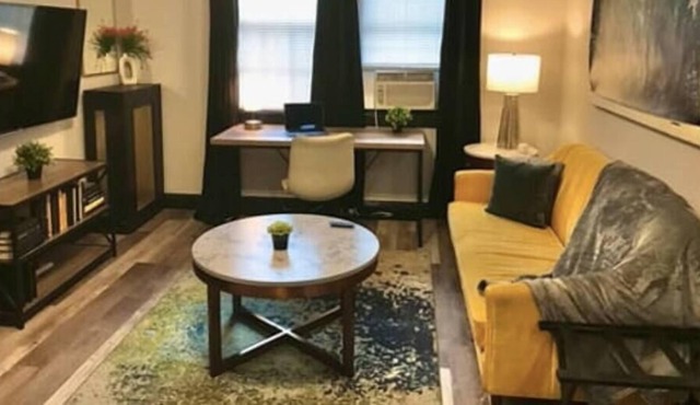 Studio W&D+Parking | Mins to Forest Park, Soulard in St. Louis