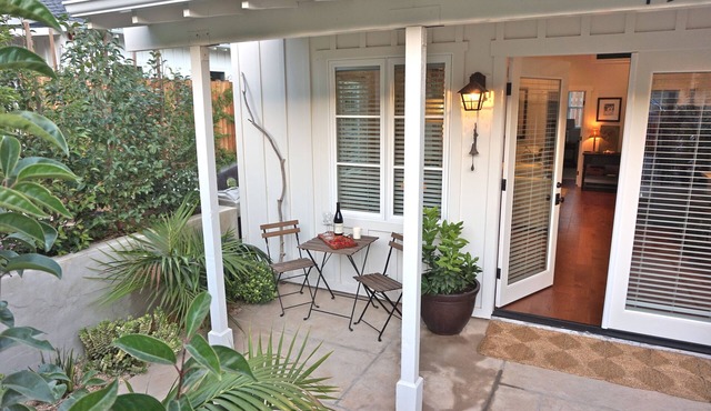 Styled Montecito Cottage in Quiet Neighborhood in Montecito