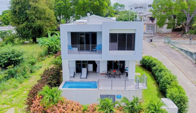 Sunset views by DanTopia Villa in Holetown's west coast. Private pool & parking! in Barbados