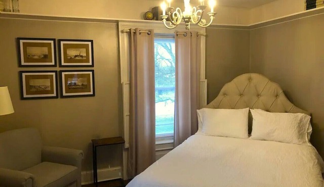 The Vine Bed & Breakfast LLC in Dundee