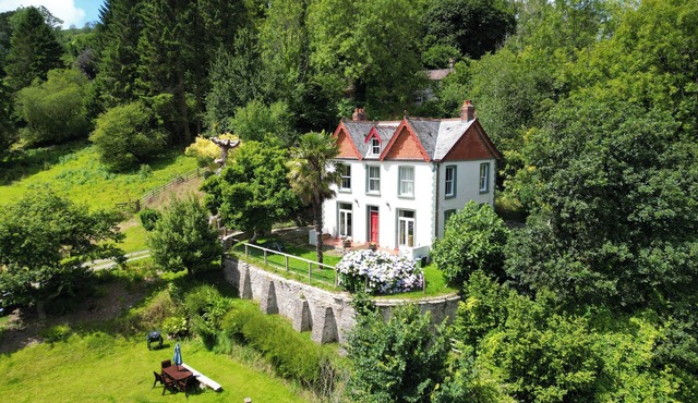 The Woodlands House Estate North Devon in Berrynarbor