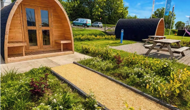 Waterfront Tiny House - Marina Waterkant in Dinteloord