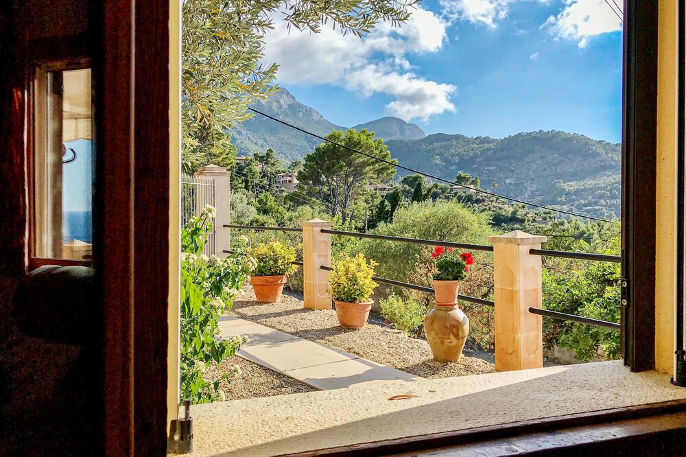 Photo of Bedroom in Deia