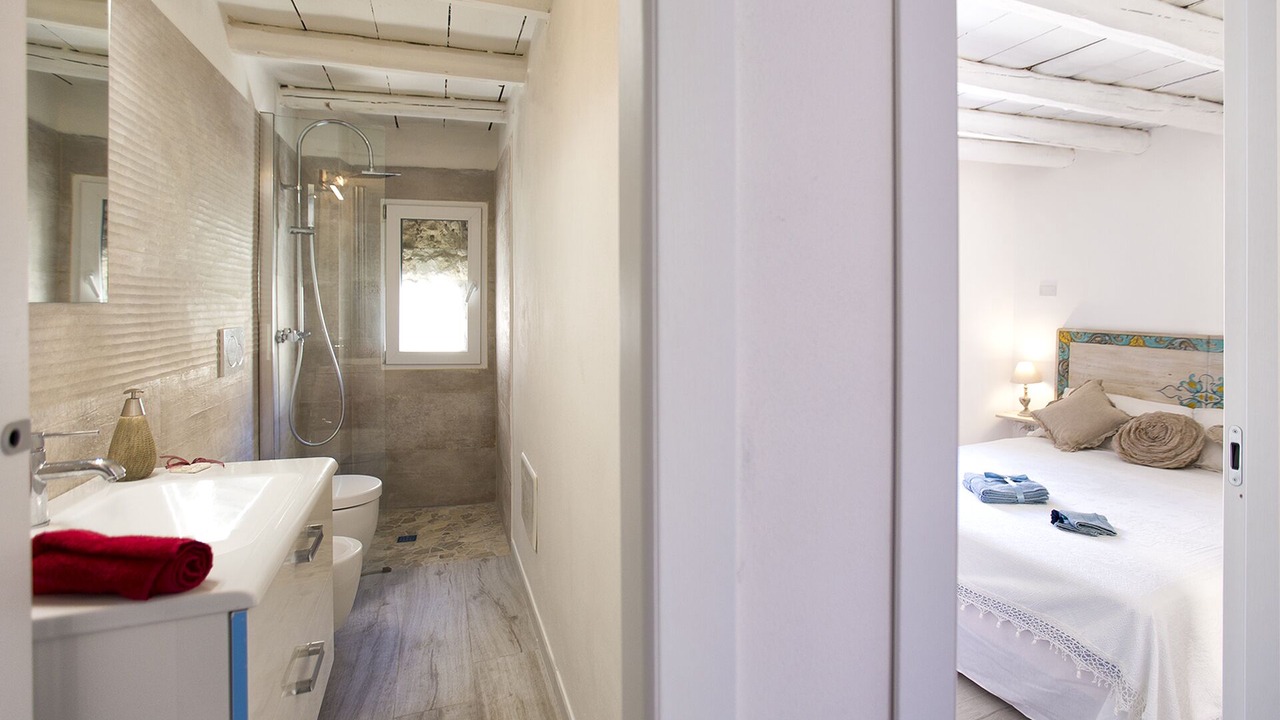 Photo of Bathroom in Alghero Old City