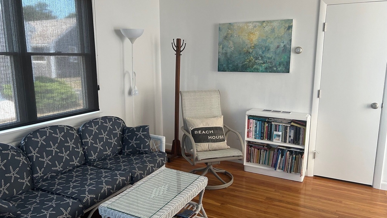 Photo of Livingroom in Wellfleet