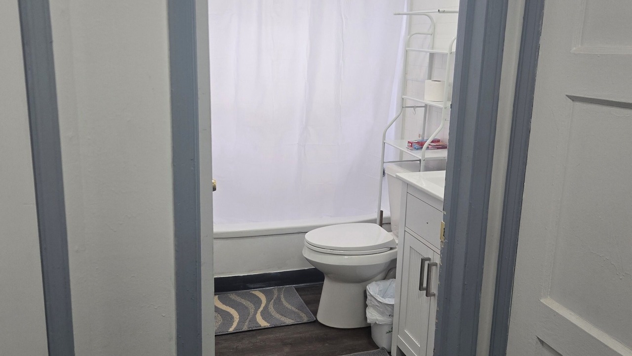 Photo of Bathroom in Dearborn Heights