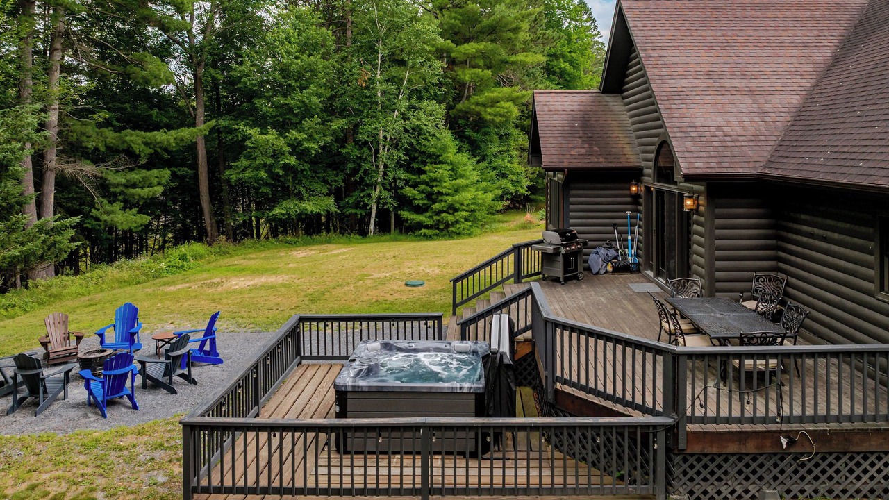 Photo of Outdoor in Jay