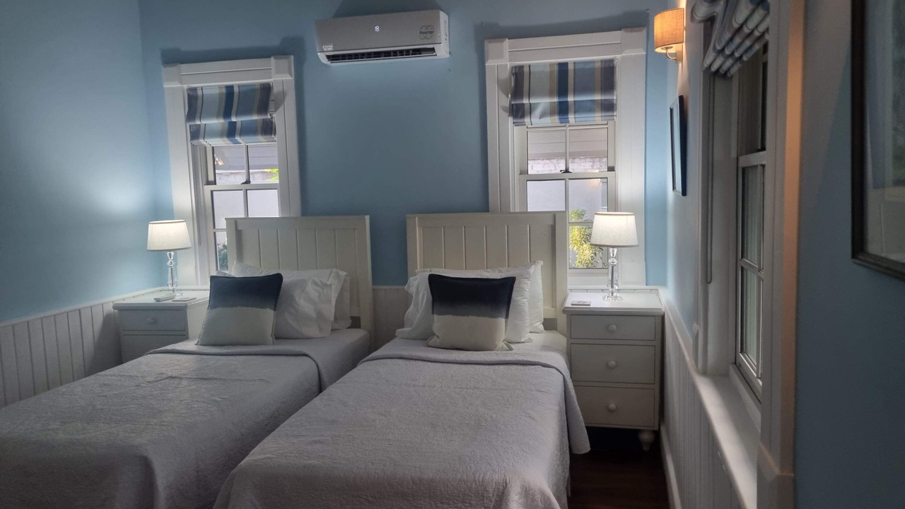 Photo of Bedroom in Porters