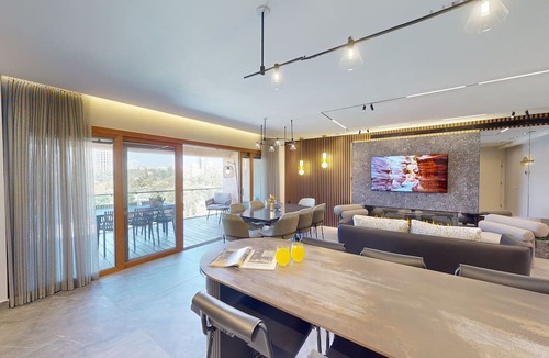 Mamilla Apartment | ♦KING DAVID RESIDENCES♦3 Bdrs♦3 Bths POOL/GYM/PARKING