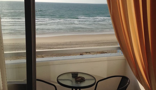 The Perfect Sea View Apartment let you Enjoy the Facilities and Benefits of Livi in Bat Yam