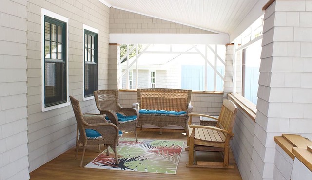 Cozy Cottage: 135-HYP Quintessential Hyannis Port Cottage: Renovated, Putting Green, Walk to Beach in West Hyannisport