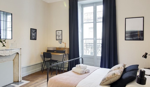 Sous Le Cèdre - Un cocon de charme au cœur de Nantes in Nantes