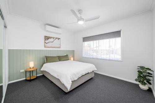 3Bed 2Bath home - Nth Central Reno metres from Hosp w Wifi in Shepparton